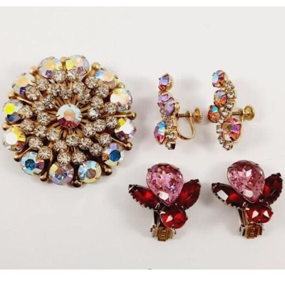 Jewelry - Vintage Mid-Century Rhinestone Brooch & 2 Pairs of Clip-Screw Earrings